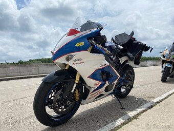 Suzuki GSX-R 600 K4 - 4