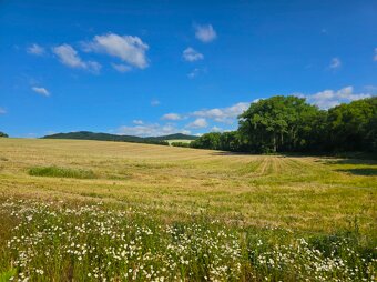 Slnečné pozemky v obci Podhorie - 4