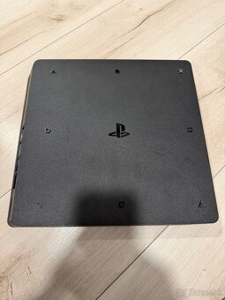 PS4 Slim 500GB - 4