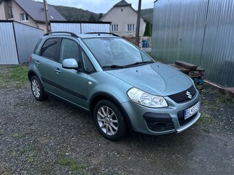 Suzuki SX4 1.5 VVT - 4