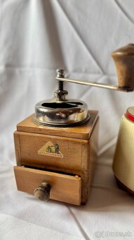 Starožitné mlynčeky na kávu - 4