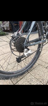 predám horský bicykel Trek - 4