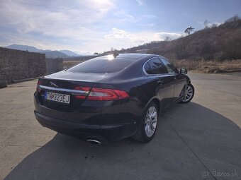 Jaguar XF 2.2D Premium Luxury - 4