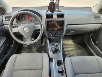Golf 5 1.9 TDI 77KW - 4