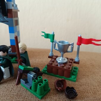 LEGO z roku 2010 Harry Potter Metlobalový zápas 4737 - 4