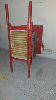 Mlynček na hrozno - 4