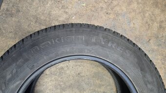 Nokian Tyres WR SUV 4 235/65/18 - 4