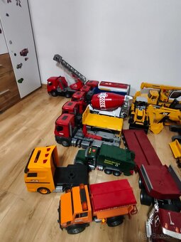 Zbierka detských stavebných stojov - 4