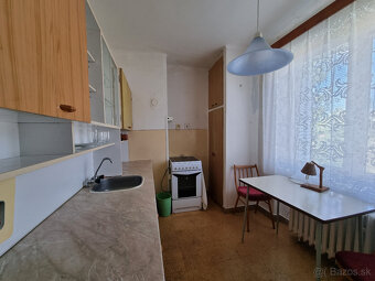 3 IZBOVÝ TEHLOVÝ BYT s BALKÓNOM +GARÁŽ -BREZOVÁ p.B. -MYJAVA - 4