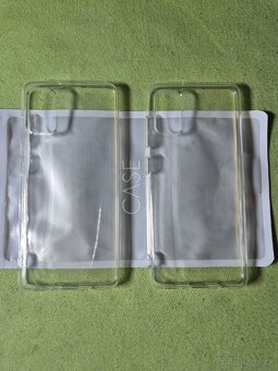 Nové Obaly na iPhone 13Mini - 4