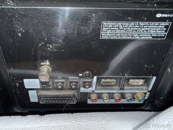 Predám tv Samsung 107cm - 4