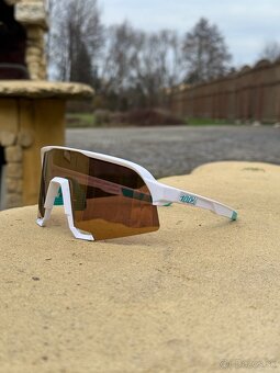 Slnečné okuliare 100% (rôzne farby) - 4