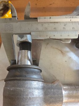 guľove čapy Zetor - 4