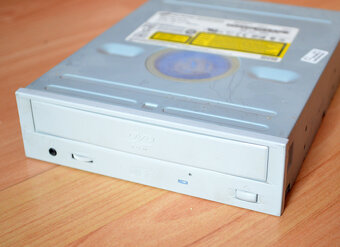 DVD mechanika IDE - 4