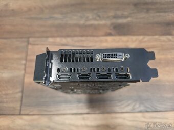 ASUS EXPEDITION GeForce GTX 1060 6G - 4