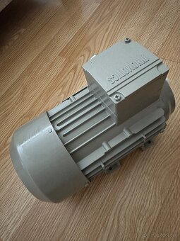 Elektromotor - 1LE1003-0CB32-2NA4-Z - 4