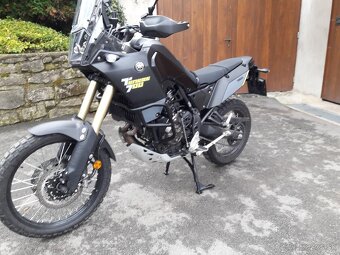 hlavní/centrální stojan YAMAHA Tenere 700 a WORLD Raid - 4