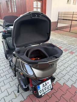 Peugeot METROPOLIS SW 400 - 4