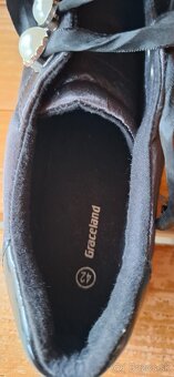 Botasky Tenisky Nove nenosene Velkost 42 - 4