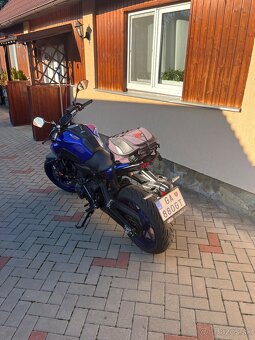 Yamaha MT 07 - 4