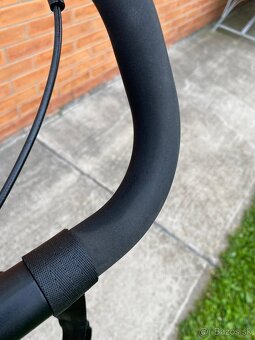 Thule Urban Glide 2 s bohatym prislusenstvom - 4