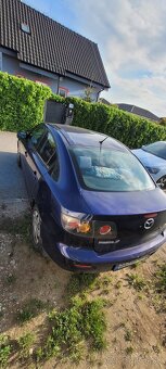Mazda 3 - 4