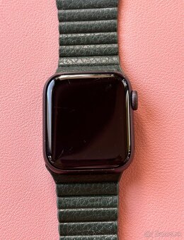 Apple Watch SE Nike 40mm Cellular Black - 4