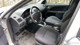 Ford Mondeo 5-D Hatchback benzín 92 kw - 4