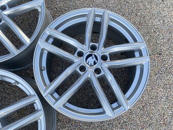 Alu disky Škoda Octavia 3, 5x112 R18 - 4