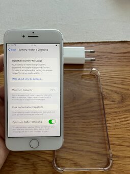 Apple iPhone 8 64GB Silver - 4