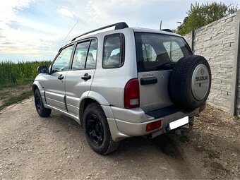Suzuki Vitara 2.0 HDi facelift - 4