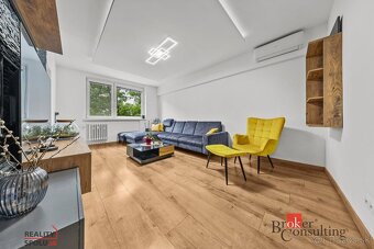Na predaj - zrekonštruovaný 4 izbový byt vo Vrakuni - 4