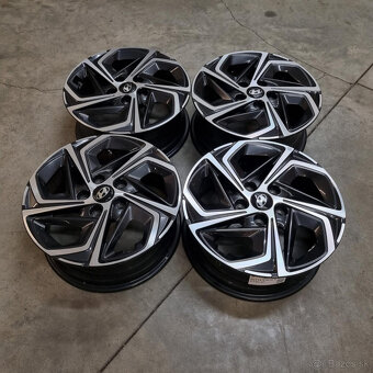 Hyundai disky 5x114,3 R16 6,5J ET50 - 4