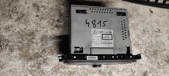 Ford radio - 4