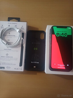 Apple iPhone X 64GB - 4