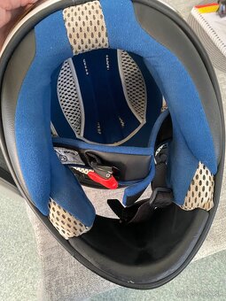 AIROH helma vel. 57-58 - 4