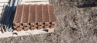 Liatinové krycie rošty - 4