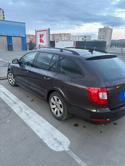 Škoda Superb - 4