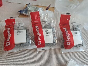 Izbové vypínače - 4