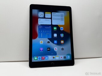 Apple iPad Air 2 Wi-Fi 32GB - 4