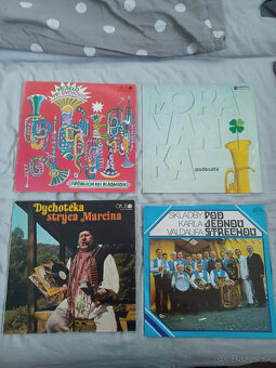 LP platňa rozne žánre - 4