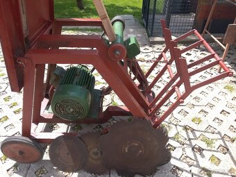 Cirkulár - okružná píla 4,5kW - 4