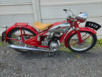 Jawa 250 Special - 4