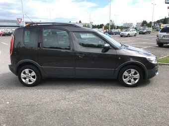 Škoda Roomster 1.2 TSI Scout - 4