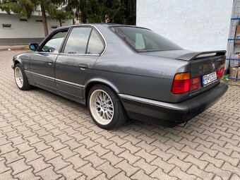 Predám BMW e34 524td - 4