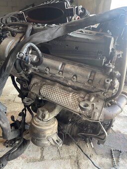 Mercedes om 642 350cdi rozpredam - 4