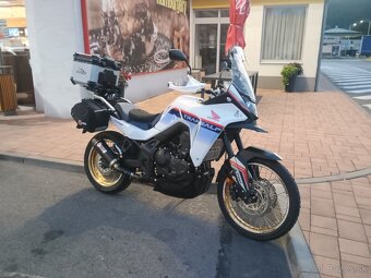 Honda Transalp 750 - 4