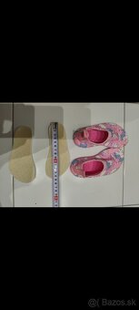 Predám dievčenské topánky do vody - 4