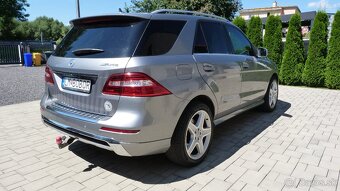Mercedes-Benz ML 350 CDI BLUETEC 4 MATIC - 4