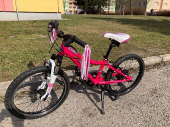 Dievčenský bicykel - 4